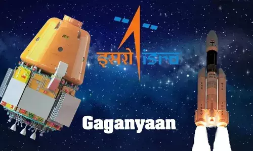 Gaganyaan Mission : జనవరి 2026లో గగన్యాన్ తొలి ప్రయోగం.. మనిషికి బదులు వ్యోమమిత్ర రోబో ప్రయాణం! Gaganyaan Mission : జనవరి 2026లో గగన్యాన్ తొలి ప్రయోగం.. మనిషికి బదులు వ్యోమమిత్ర రోబో ప్రయాణం!