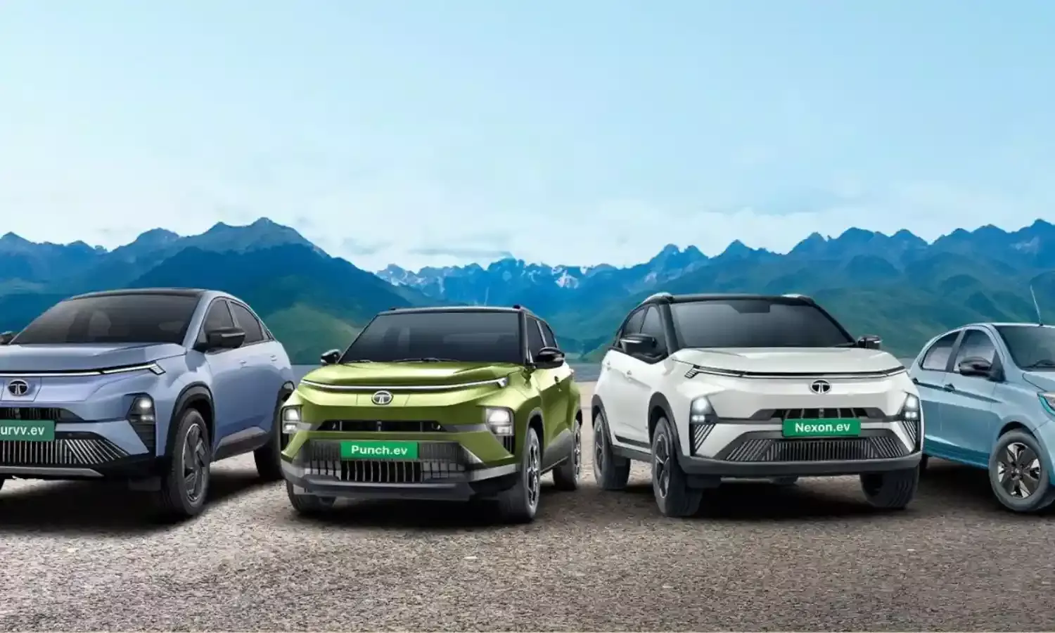 EV Sales : భారత్‌లో ఈవీ మార్కెట్ దూకుడు.. ఒకే నెలలో రికార్డ్ అమ్మకాలు.