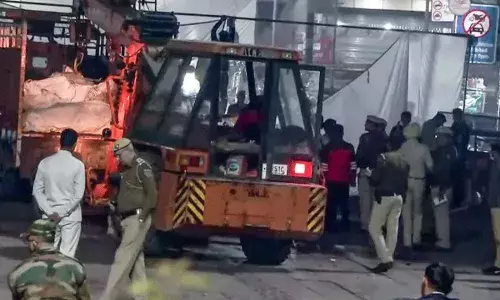 Delhi: బాధ్యులైన వారిని శిక్షించాలి: ఢిల్లీ పేలుళ్ల బాధితుల పిల్లలు