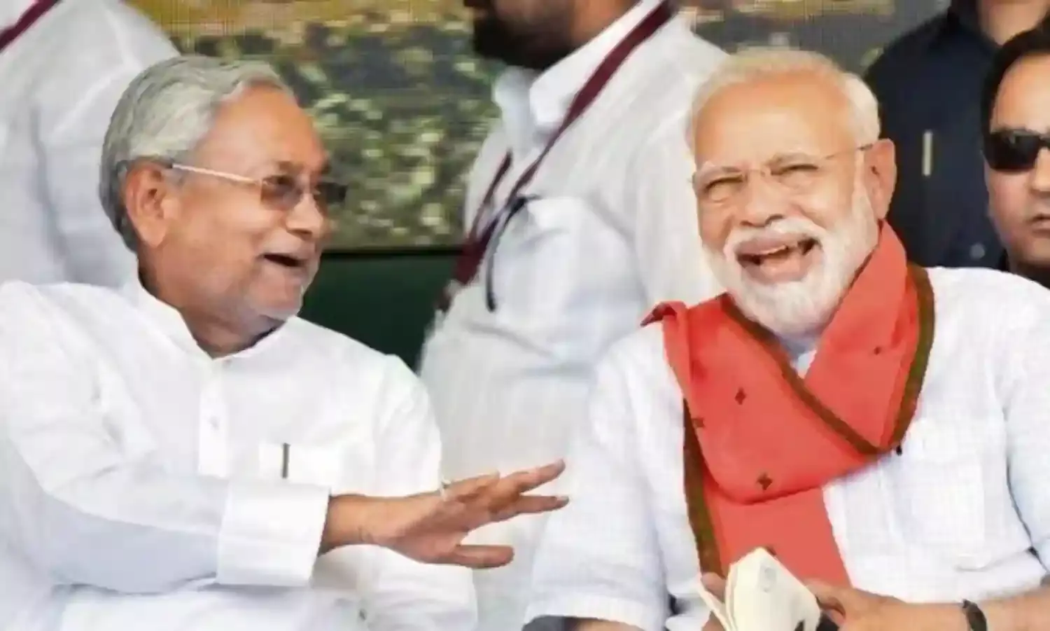 Bihar : బీహార్ లో ఎన్డీయే సునామీ.. రాహుల్ మారాల్సిందే.. Bihar : బీహార్ లో ఎన్డీయే సునామీ.. రాహుల్ మారాల్సిందే..