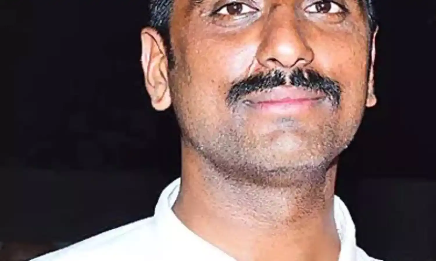 Satish Kumar : సతీష్ హత్యపై మరోసారి సీన్ రీ క్రియేషన్.. దర్యాప్తు స్పీడప్ Satish Kumar : సతీష్ హత్యపై మరోసారి సీన్ రీ క్రియేషన్.. దర్యాప్తు స్పీడప్