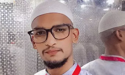 సౌదీ బస్సు ప్రమాదం.. ప్రాణాలతో బయటపడిన హైదరాబాద్ నివాసి.. సౌదీ బస్సు ప్రమాదం.. ప్రాణాలతో బయటపడిన హైదరాబాద్ నివాసి..