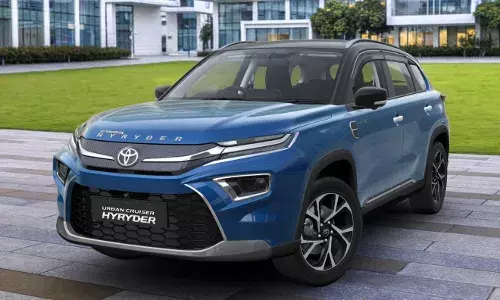 Toyota : నంబర్-1 స్థానం పోగొట్టుకున్నఇన్నోవా..టాప్ ప్లేస్‌ను దక్కించుకున్న కొత్త ఎస్‌యూవీ ఇదే!