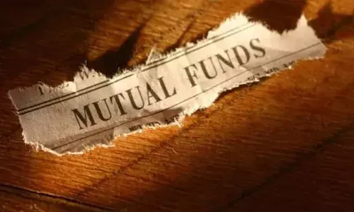 Mutual Fund : మ్యూచువల్ ఫండ్స్ గందరగోళం.. 2,500 ఫండ్స్లో దేన్ని ఎంచుకోవాలి? నిపుణులు ఏమంటున్నారంటే Mutual Fund : మ్యూచువల్ ఫండ్స్ గందరగోళం.. 2,500 ఫండ్స్లో దేన్ని ఎంచుకోవాలి? నిపుణులు ఏమంటున్నారంటే