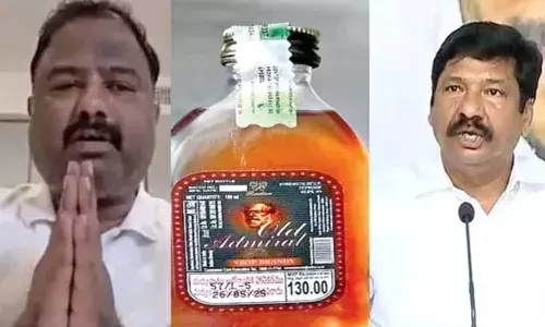 జోగి బ్రదర్స్ కు ముడుపులు.. కల్తీ లిక్కర్ కేసులో నిజాలు