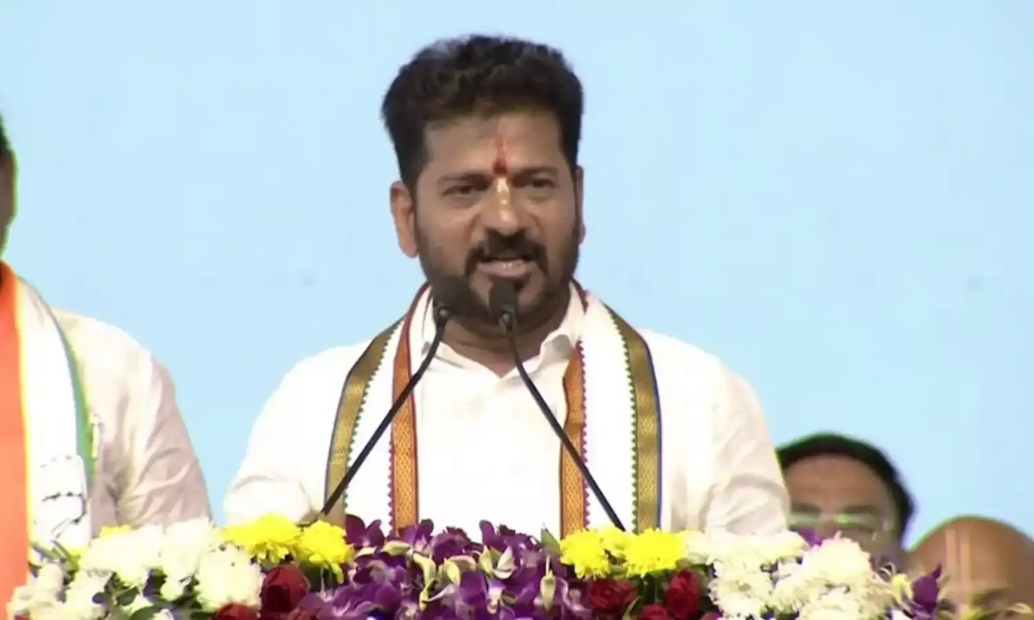 REVANTH: 3, 4 రోజుల్లో స్థానిక సంస్థల ఎన్నికల నోటిఫికేషన్ REVANTH: 3, 4 రోజుల్లో స్థానిక సంస్థల ఎన్నికల నోటిఫికేషన్