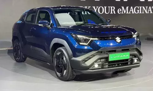 Maruti Suzuki : తొలి ఎలక్ట్రిక్ కారుతో మారుతి ఎంట్రీ.. ఈవిటారా లాంచ్ అయ్యేది అప్పుడే. Maruti Suzuki : తొలి ఎలక్ట్రిక్ కారుతో మారుతి ఎంట్రీ.. ఈవిటారా లాంచ్ అయ్యేది అప్పుడే.