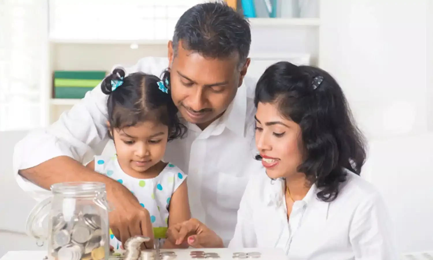 Govt Saving Schemes: పిల్లల భవిష్యత్తు కోసం ప్రభుత్వ పథకాల్లో పొదుపు..