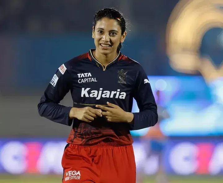 WPL: అత్యంత ఖరీదైన ప్లేయర్‌గా స్మృతి మంధాన