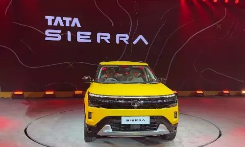 Tata Sierra : భారత మార్కెట్లో కొత్త టాటా సియెర్రా హల్చల్.. వణుకుతున్న ప్రత్యర్థులు. Tata Sierra : భారత మార్కెట్లో కొత్త టాటా సియెర్రా హల్చల్.. వణుకుతున్న ప్రత్యర్థులు.