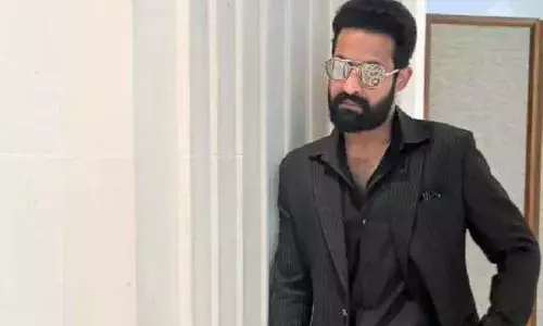 Ntr Jr  :  ఎన్టీఆర్ హ్యాండ్ ఇవ్వబోతున్నాడా..?