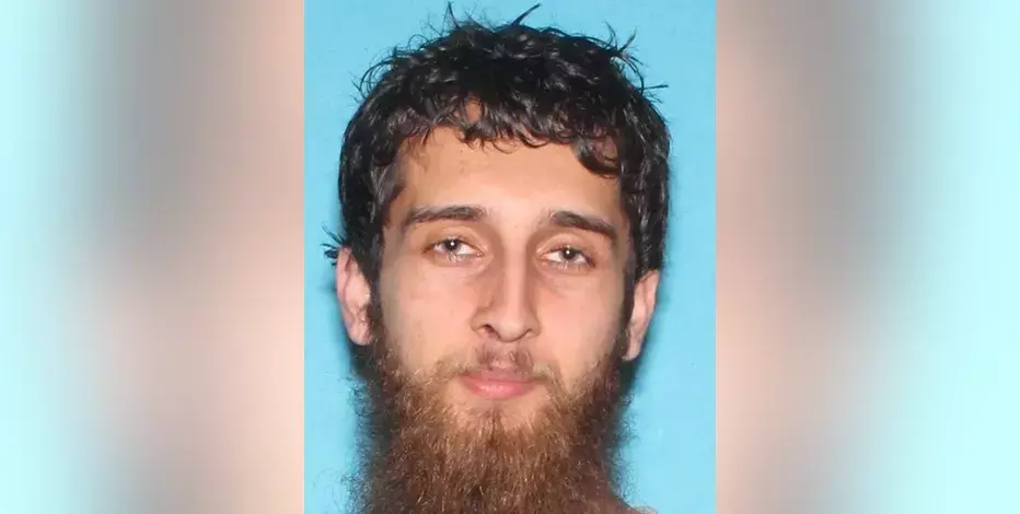 pakistani: అమెరికాలో పాక్ సంతతి విద్యార్థి అరెస్ట్ pakistani: అమెరికాలో పాక్ సంతతి విద్యార్థి అరెస్ట్