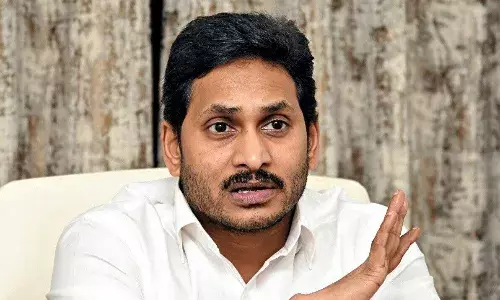 కల్తీ నెయ్యి, పరకామణి.. చిన్న కేసులా జగన్..!