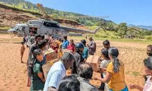 Cyclone Ditwah: ద్వీప దేశం శ్రీలంకను కుదిపేసిన దిత్వా తుఫాన్ Cyclone Ditwah: ద్వీప దేశం శ్రీలంకను కుదిపేసిన దిత్వా తుఫాన్