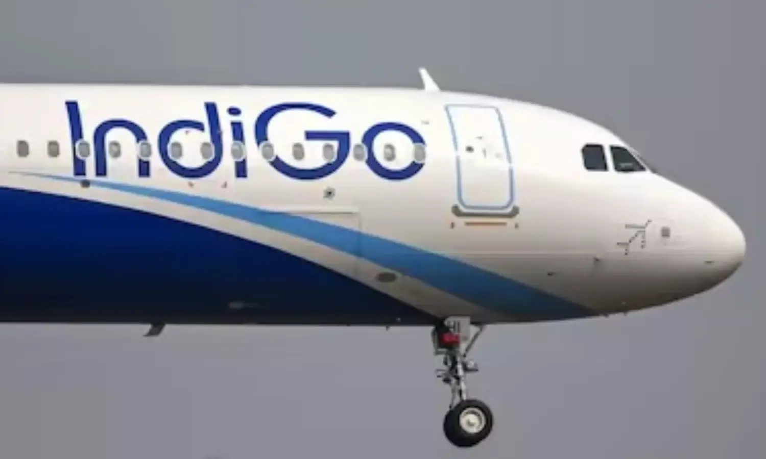 INDIGO: కొనసాగుతున్న ఇండిగో సంక్షోభం.. కారకులు వీళ్లేనా! INDIGO: కొనసాగుతున్న ఇండిగో సంక్షోభం.. కారకులు వీళ్లేనా!