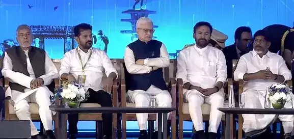 SUMMIT: తెలంగాణ సమిట్‌.. తొలి రోజే భారీ పెట్టుబడులు