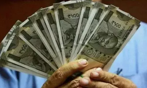 Inflation Calculator : మీ దగ్గర కోటి రూపాయలు ఉన్నాయా.. 2040 నాటికి వాటి విలువ ఎంతవుతుందో తెలుసా ? Inflation Calculator : మీ దగ్గర కోటి రూపాయలు ఉన్నాయా.. 2040 నాటికి వాటి విలువ ఎంతవుతుందో తెలుసా ?