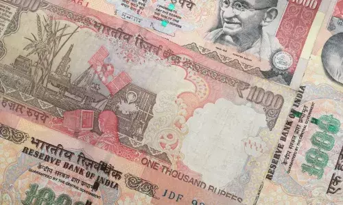 Delhi: కోట్ల రూపాయల రద్దైన నోట్లు.. పోలీసులు స్వాధీనం..