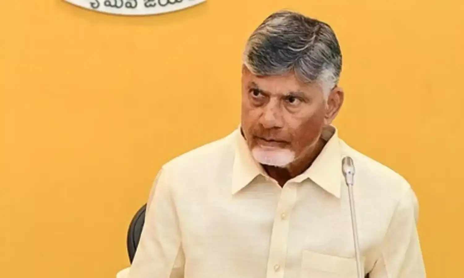 Chandrababu Naidu : మహిళలకు పెద్దపీట వేస్తున్న చంద్రబాబు.. Chandrababu Naidu : మహిళలకు పెద్దపీట వేస్తున్న చంద్రబాబు..