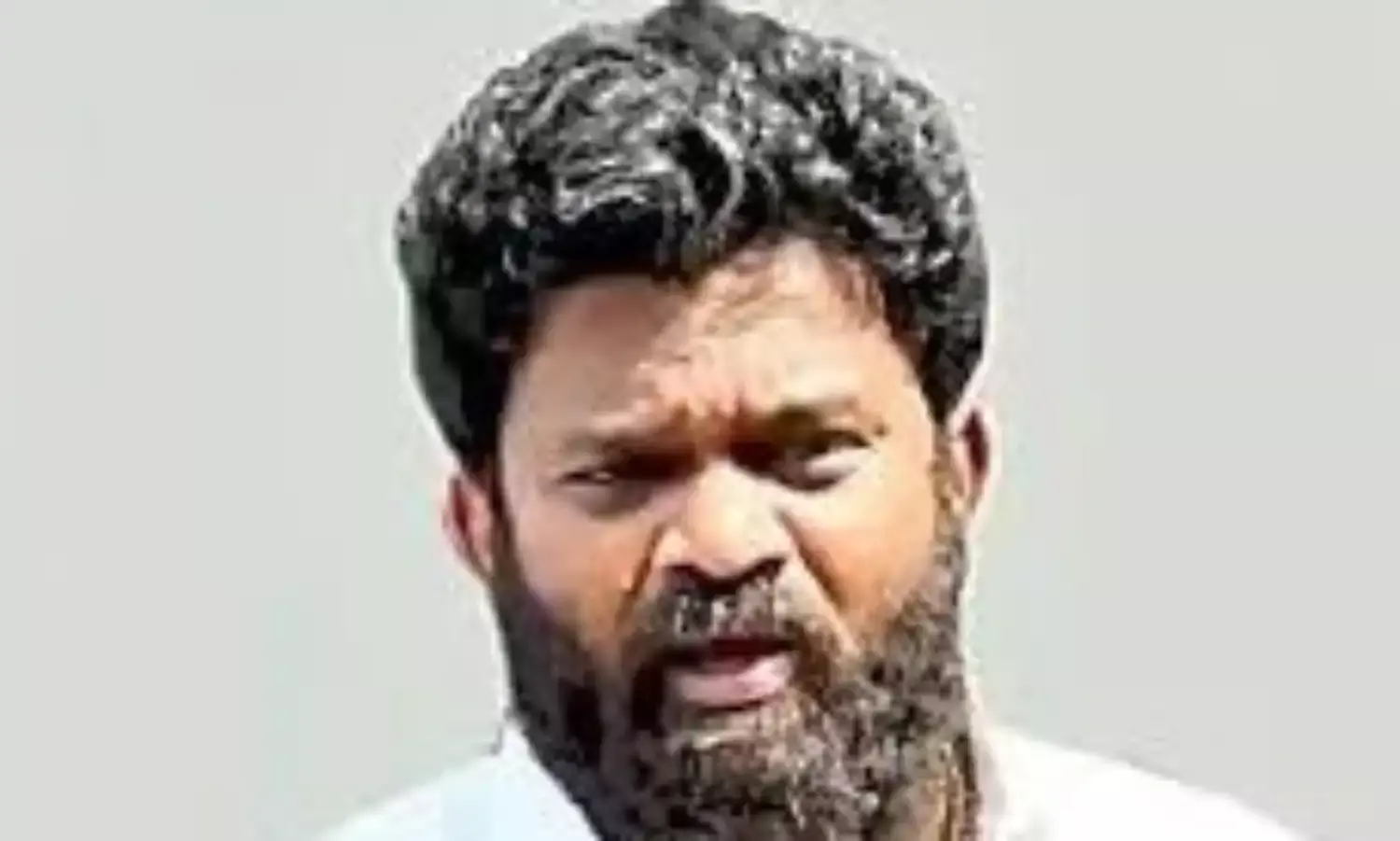 YSRCP : బోరుగడ్డ అనిల్ విషయంలో ఇరుక్కున్న వైసీపీ YSRCP : బోరుగడ్డ అనిల్ విషయంలో ఇరుక్కున్న వైసీపీ