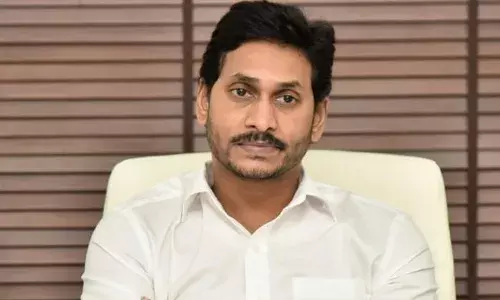 YS Jagan : వాళ్లతో వైసీపీకి సంబంధం లేదా.. ఇన్ని అబద్ధాలా..?