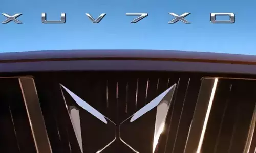 Mahindra XUV 7XO : మహీంద్రా XUV 7XO లాంచ్కు రెడీ..రూ.21,000తో బుకింగ్స్ షురూ. Mahindra XUV 7XO : మహీంద్రా XUV 7XO లాంచ్కు రెడీ..రూ.21,000తో బుకింగ్స్ షురూ.