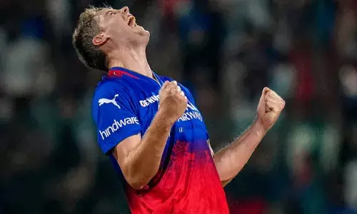 IPL BId: ఐపీఎల్ లో అత్యంత ఖరీదైన విదేశీ ఆటగాడు.. కెకెఆర్ జట్టులో.. IPL BId: ఐపీఎల్ లో అత్యంత ఖరీదైన విదేశీ ఆటగాడు.. కెకెఆర్ జట్టులో..