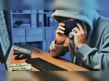 Digital Arrest: ప్లాట్‌లు అమ్మి మరీ ₹2 కోట్లు చెల్లించిన  మహిళా టెకీ!