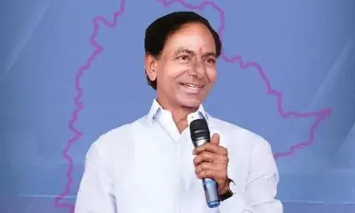 KCR : ప్రజాక్షేత్రంలోకి కేసీఆర్.. వరుస పోరాటాలు..?