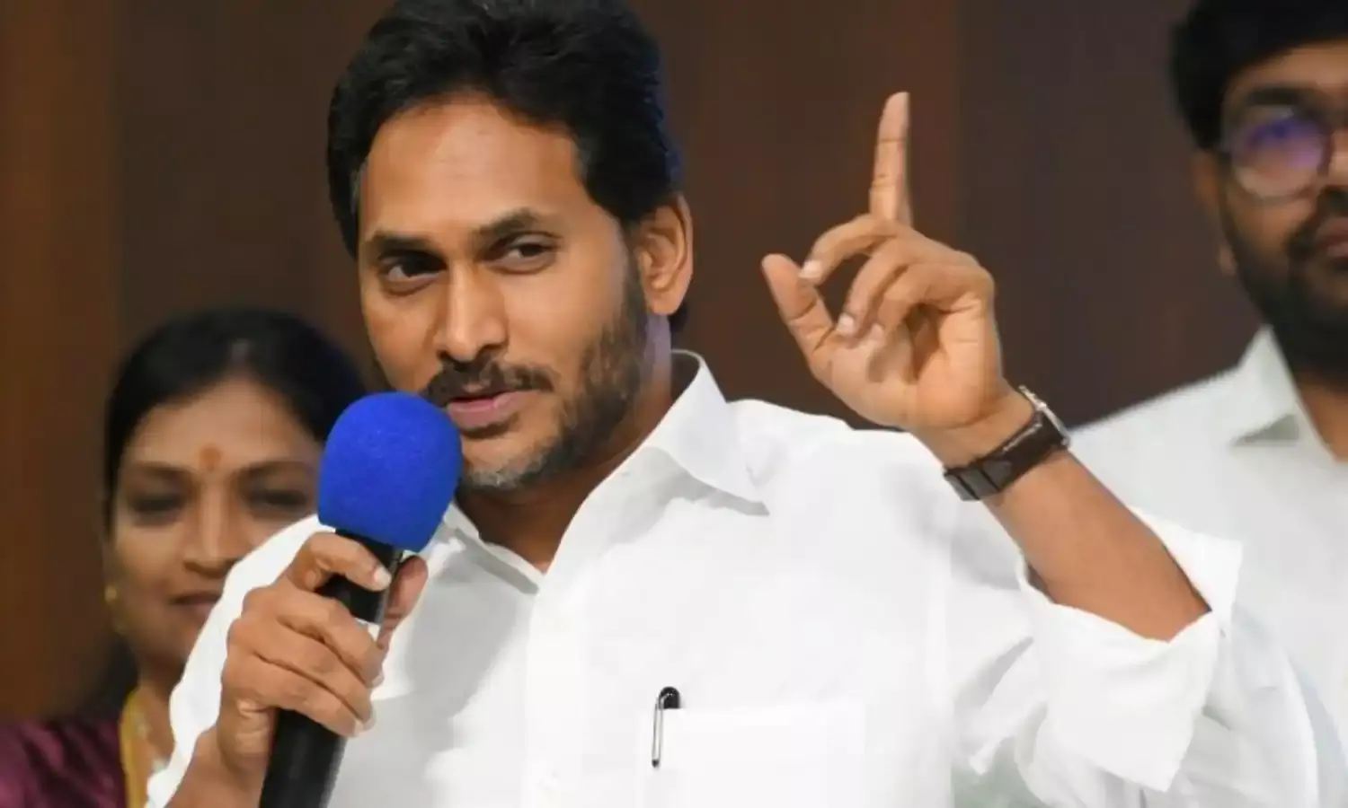 YS Jagan : పిపిపి విధానంలో వైసిపి డబుల్ గేమ్.. YS Jagan : పిపిపి విధానంలో వైసిపి డబుల్ గేమ్..