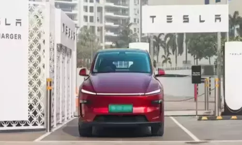 Tesla : 15 నిమిషాల్లో కారు ఫుల్ ఛార్జ్..టెస్లా సెంటర్ తరువాత సూపర్ ఛార్జింగ్ స్టేషన్ లాంచ్.