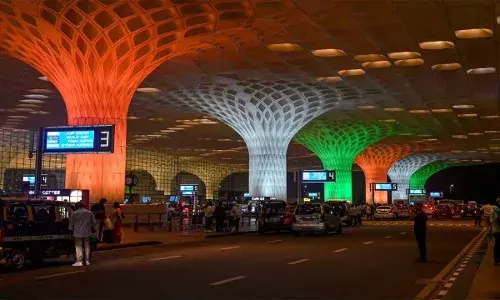 Mumbai: ముంబై ఎయిర్‌పోర్టులో భారీగా గంజాయి పట్టివేత