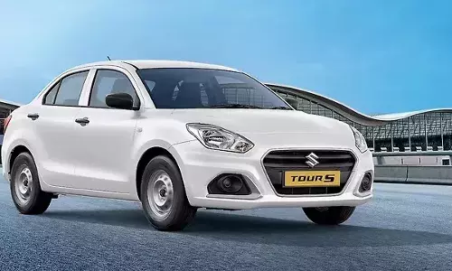 Sedan Sales : లగ్జరీ సెడాన్ దూకుడు.. హ్యుందాయ్ వెర్నా, హోండా సిటీలను దాటి ఆధిపత్యం చూపిన కారు ఇదే.