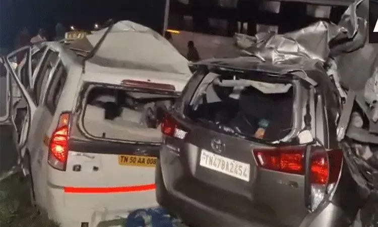 Road Accident: తమిళనాడులో ఘోర రోడ్డు ప్రమాదం..  తొమ్మిది మంది మృతి!