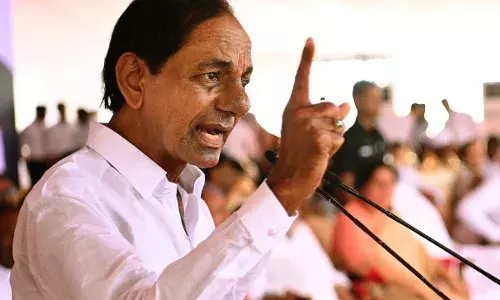 KCR : ప్రజల్లోకి కేసిఆర్.. భారీ బహిరంగ సభలతో ప్లాన్.
