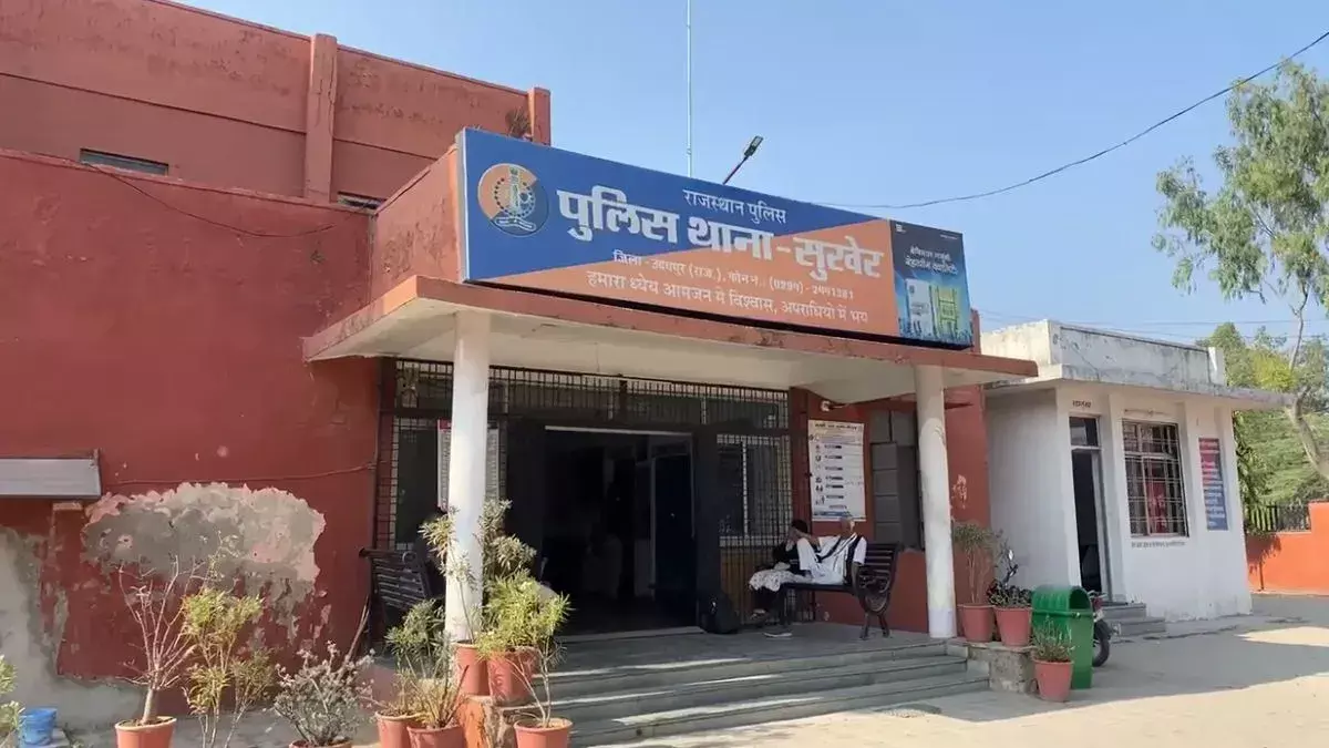 Udaipur: ఉదయ్పూర్లో గ్యాంగ్ రేప్.. కంపెనీ సీఈవోతో సహా ముగ్గురి అరెస్ట్ Udaipur: ఉదయ్పూర్లో గ్యాంగ్ రేప్.. కంపెనీ సీఈవోతో సహా ముగ్గురి అరెస్ట్