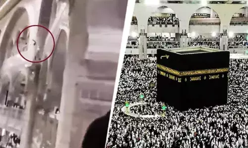 మక్కా మసీదులో ఆత్మహత్యాయత్నానికి పాల్పడిన వ్యక్తి.. అడ్డుకున్న సెక్యూరిటీ గార్డు