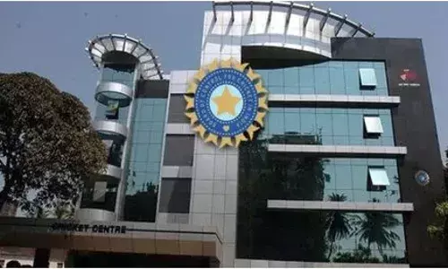 BCCI: బీసీసీఐకి కాసుల వర్షం కురిపించిన 2025