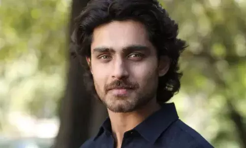 Roshan :  ఇద్దరు అవుట్ అయిన డైరెక్టర్స్ తో రోషన్ డిస్కషనా..?