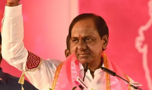 KCR: సభా సమరానికి సారు సిద్ధం..!