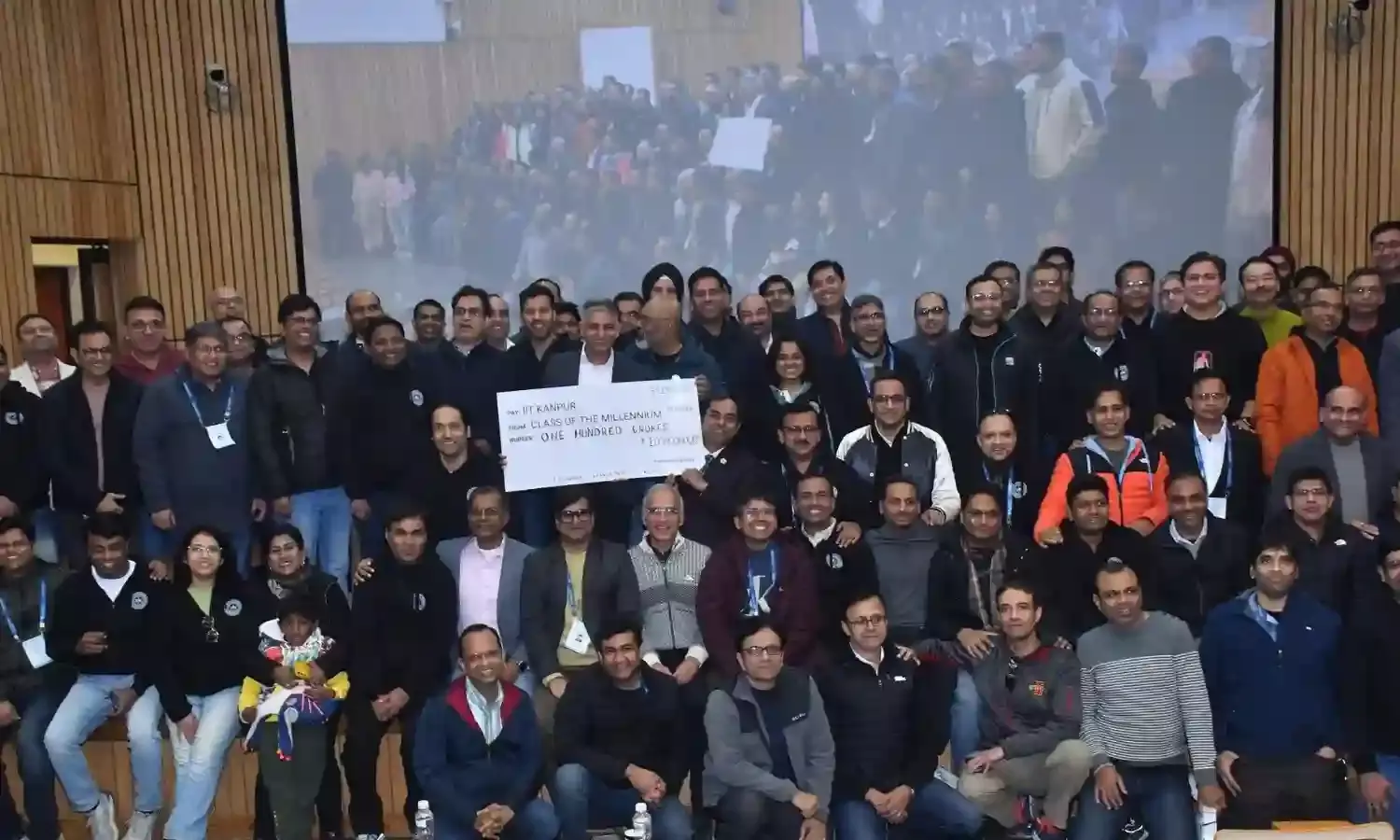 IIT Kanpur:  కాన్పూర్ IITకి రూ.100 కోట్ల విరాళం.. దేశంలోనే ఇది  తొలిసారి