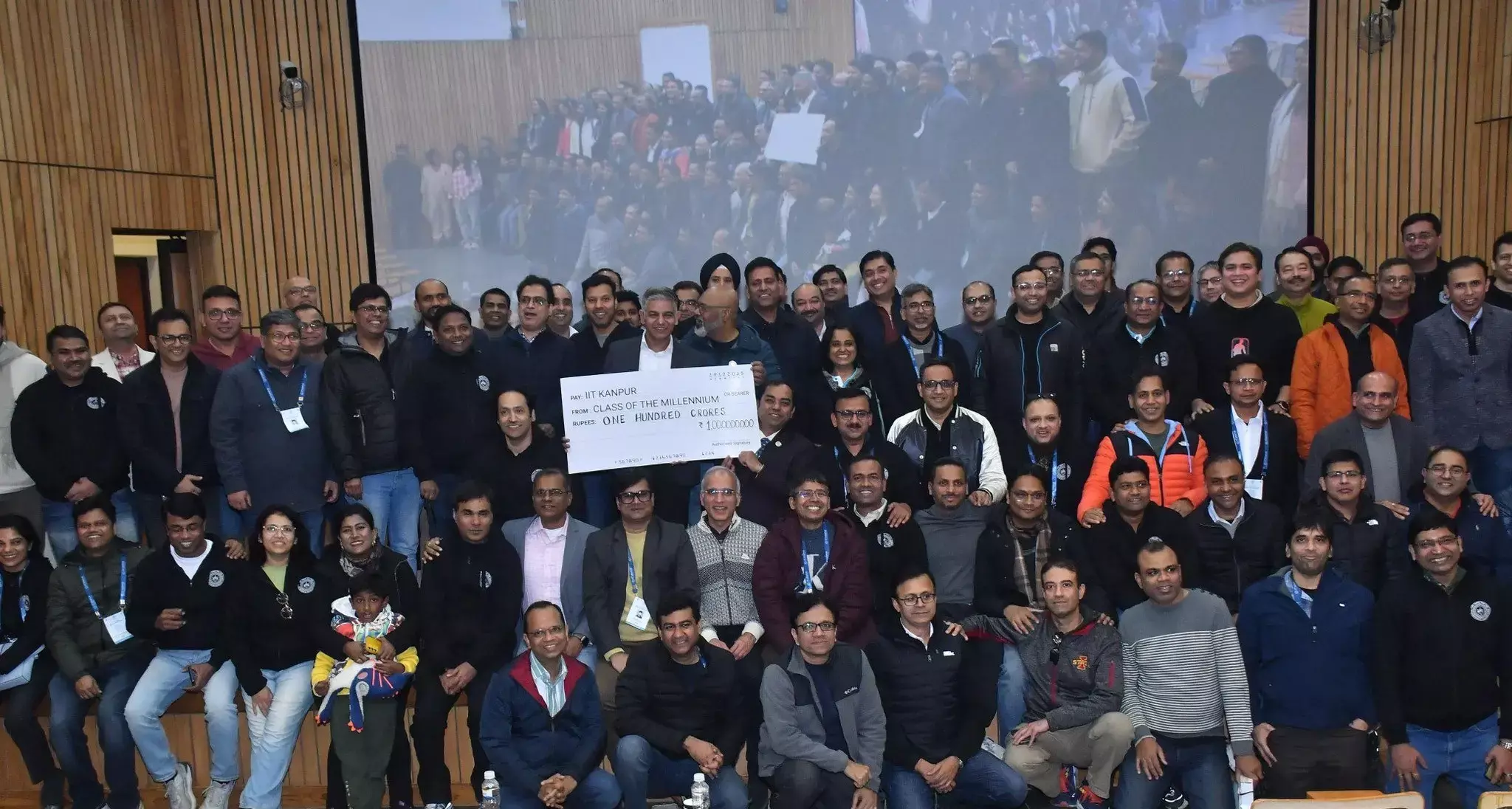 IIT Kanpur:  కాన్పూర్ IITకి రూ.100 కోట్ల విరాళం.. దేశంలోనే ఇది  తొలిసారి