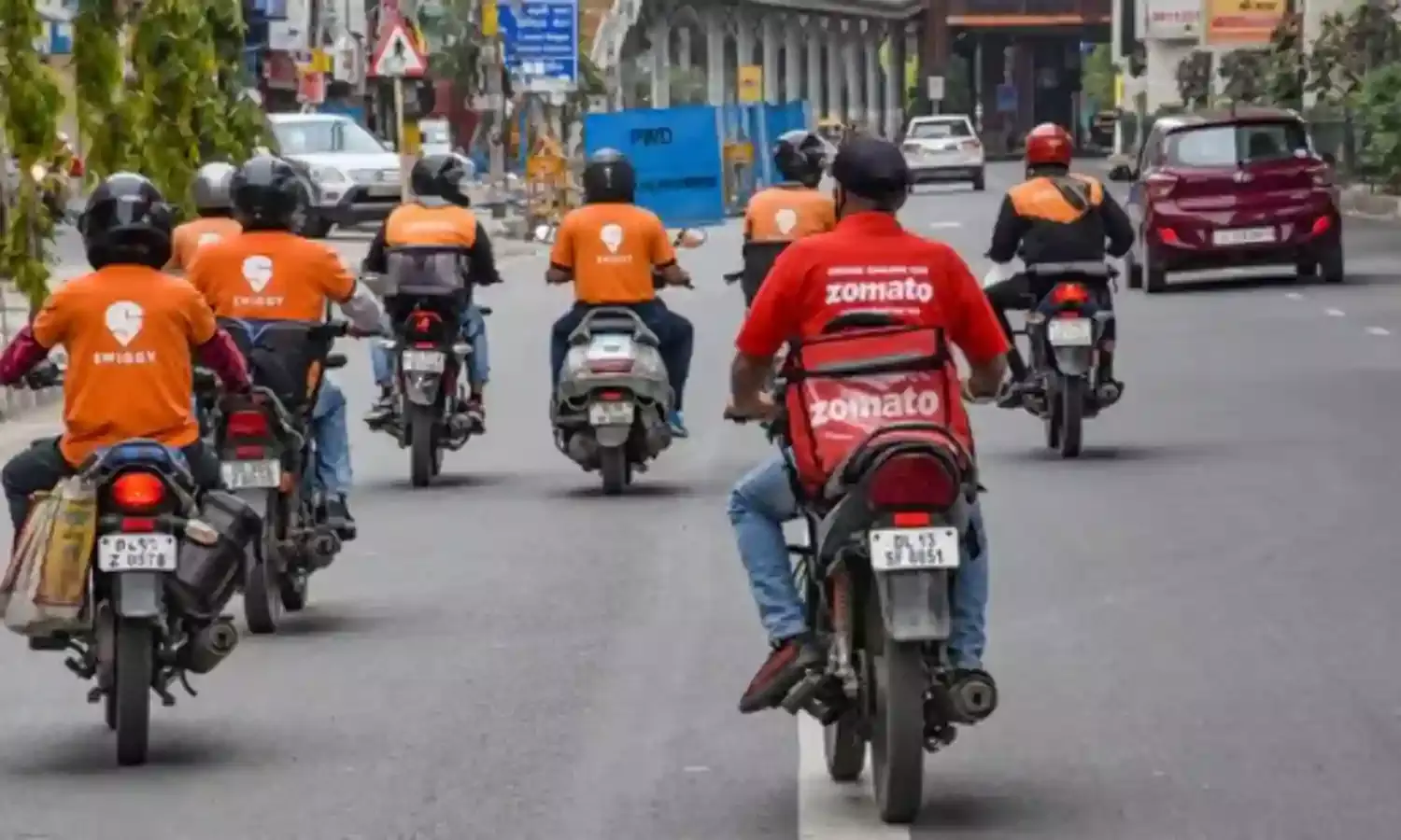 Gig Workers Strike : న్యూ ఇయర్ పార్టీకి డెలివరీ కష్టాలు.. గిగ్ వర్కర్ల సమ్మెతో నిలిచిపోనున్న ఆన్‌లైన్ ఆర్డర్లు.