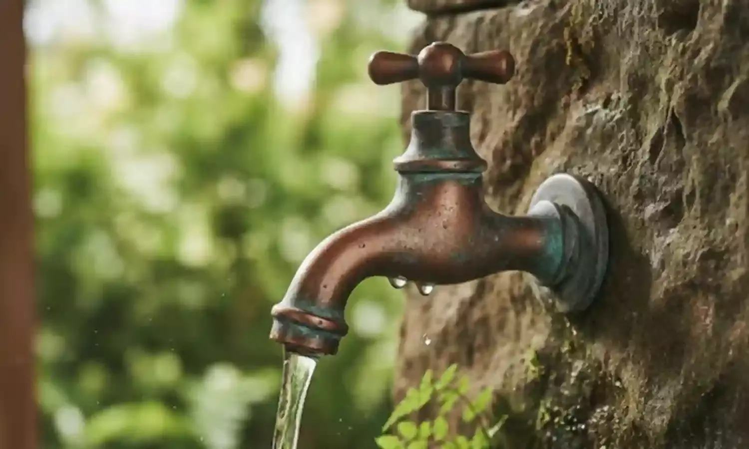 Indore: మున్సిపల్ పైప్ లైన్ నీరు కలుషితం.. ఏడుగురు మృతి, 100 మందికి పైగా ఆస్పత్రిపాలు..