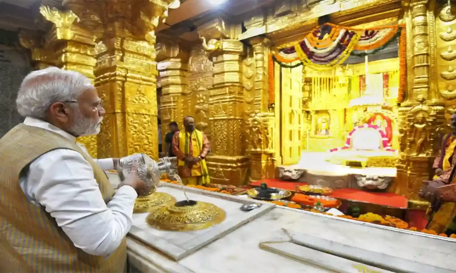 PM Modi: సోమనాథ్.. కోట్లాది మంది ఆత్మశక్తి , అచంచల విశ్వాస ప్రతీక PM Modi: సోమనాథ్.. కోట్లాది మంది ఆత్మశక్తి , అచంచల విశ్వాస ప్రతీక