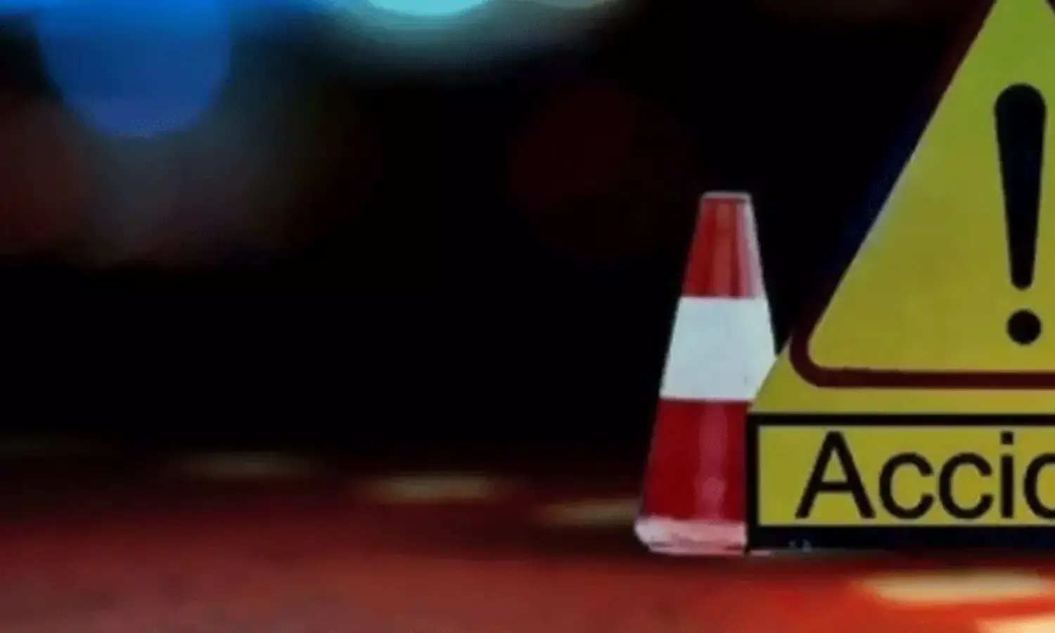 Rajasthan: హైవేపై బస్సు బోల్తా.. ముగ్గురు మృతి, 10 మందికి గాయాలు..