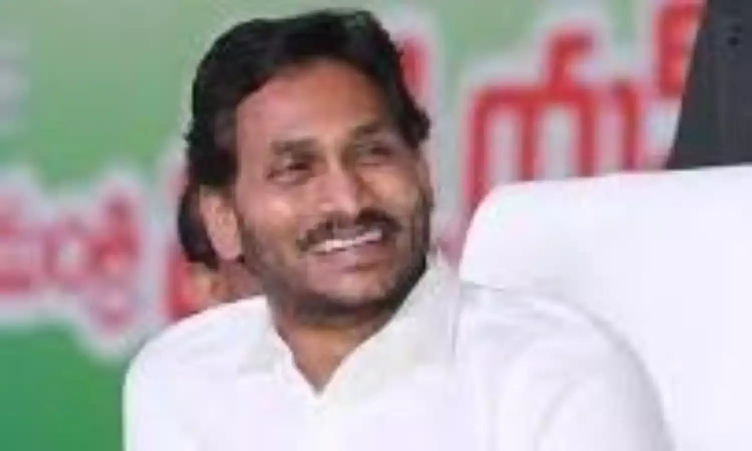 భోగాపురం ఎయిర్ పోర్టుపై జగన్ డబుల్ యాక్షన్ భోగాపురం ఎయిర్ పోర్టుపై జగన్ డబుల్ యాక్షన్