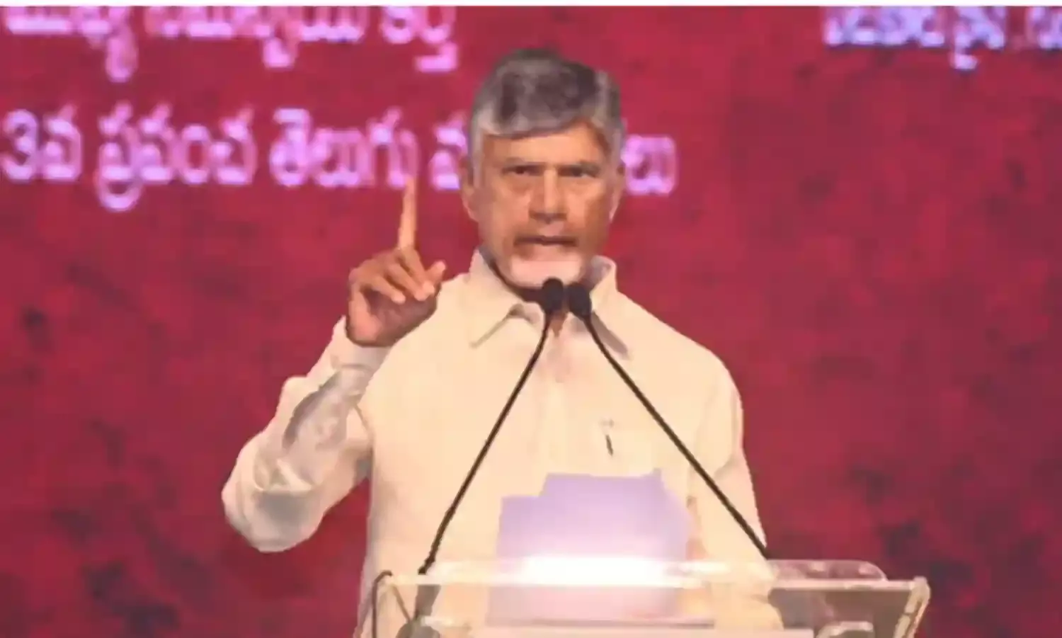 CBN: కాళేశ్వరం కడితే..నేను అడ్డుపడలేదు CBN: కాళేశ్వరం కడితే..నేను అడ్డుపడలేదు