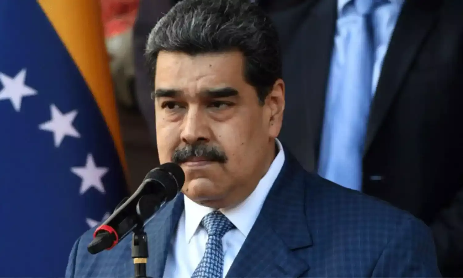 113 మెట్రిక్ టన్నుల బంగారాన్ని స్విట్జర్లాండ్‌కు ఎగుమతి చేసిన మదురో..