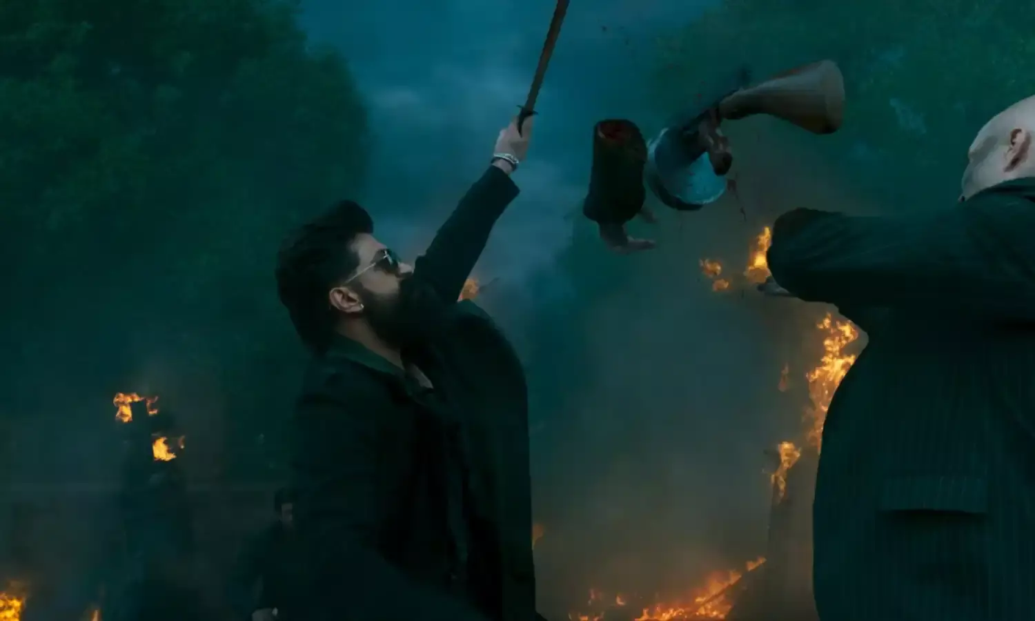 Toxic teaser :  టాక్సిక్ టీజర్.. కేజీఎఫ్ ను మించిపోయేలా ఉందే